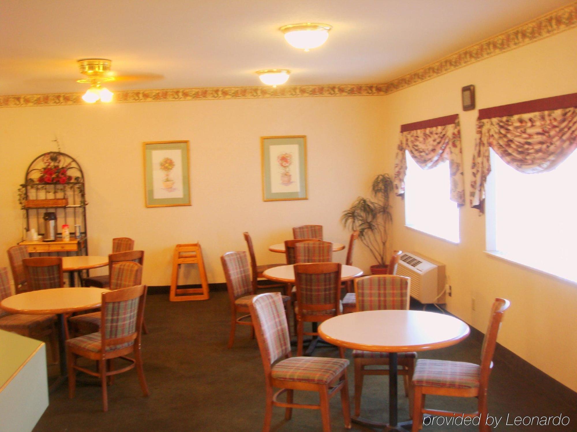 Bridgepointe Advantage By Bphotels Fremont Restaurace fotografie
